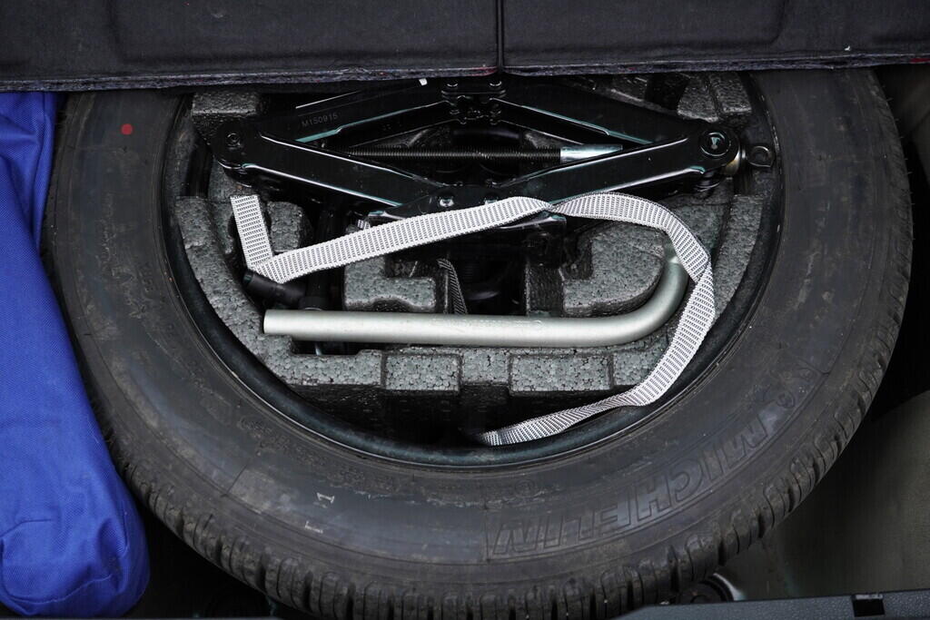 OV190V10048_45.webp_SUPERB L&K 2.0 TDI 140 kW automat