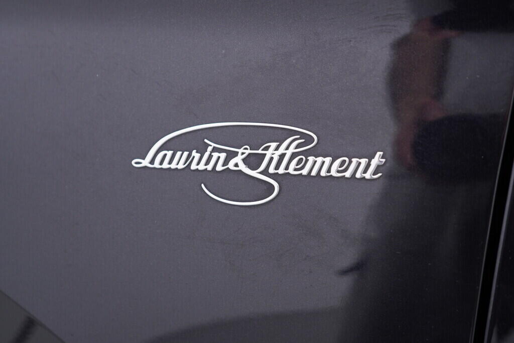 OV190V10048_47.webp_SUPERB L&K 2.0 TDI 140 kW automat