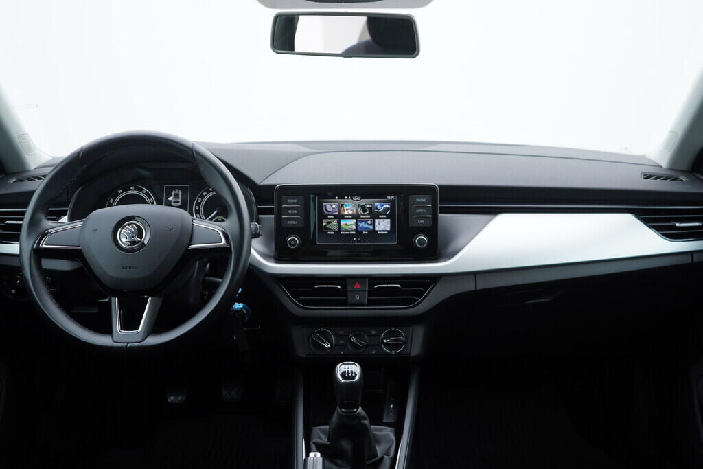 OV190V10049_25.webp_SCALA 173 1.0 TSI 85 kW manuál, DPH