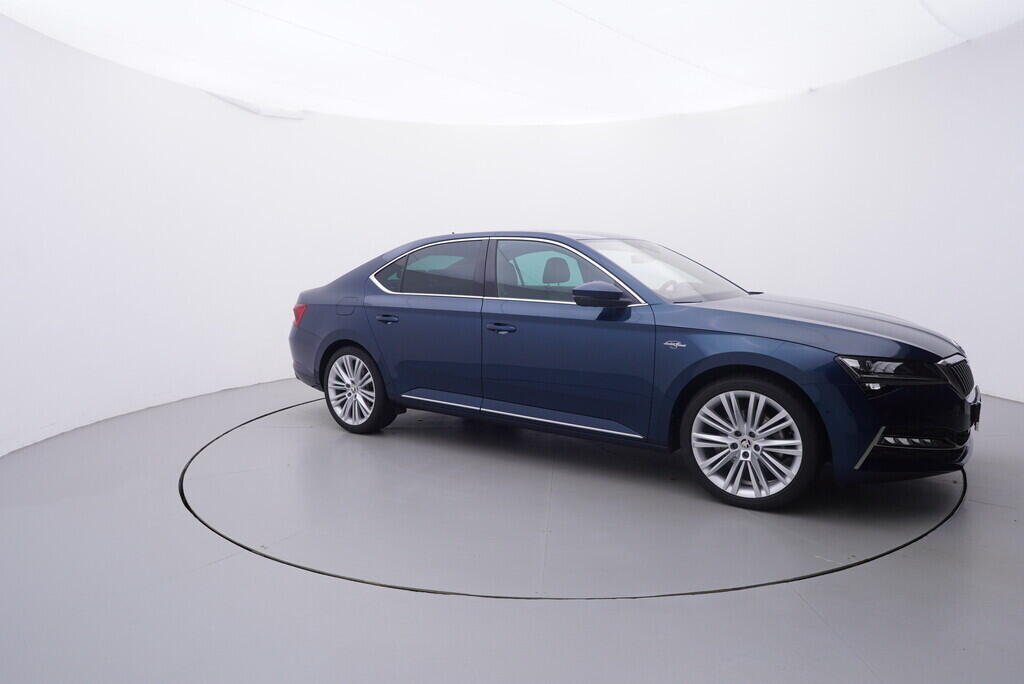 OV190V10051_16.webp_SUPERB L&K 2.0 TDI 147 kW automat, DPH