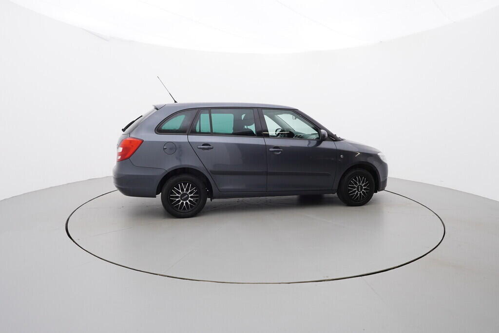 OV190V10053_15.webp_FABIA Elegance 1.6 16V 77 kW automat