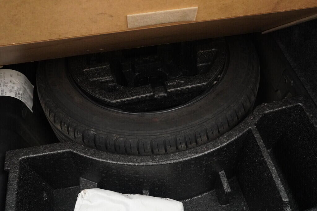 OV190V10053_35.webp_FABIA Elegance 1.6 16V 77 kW automat