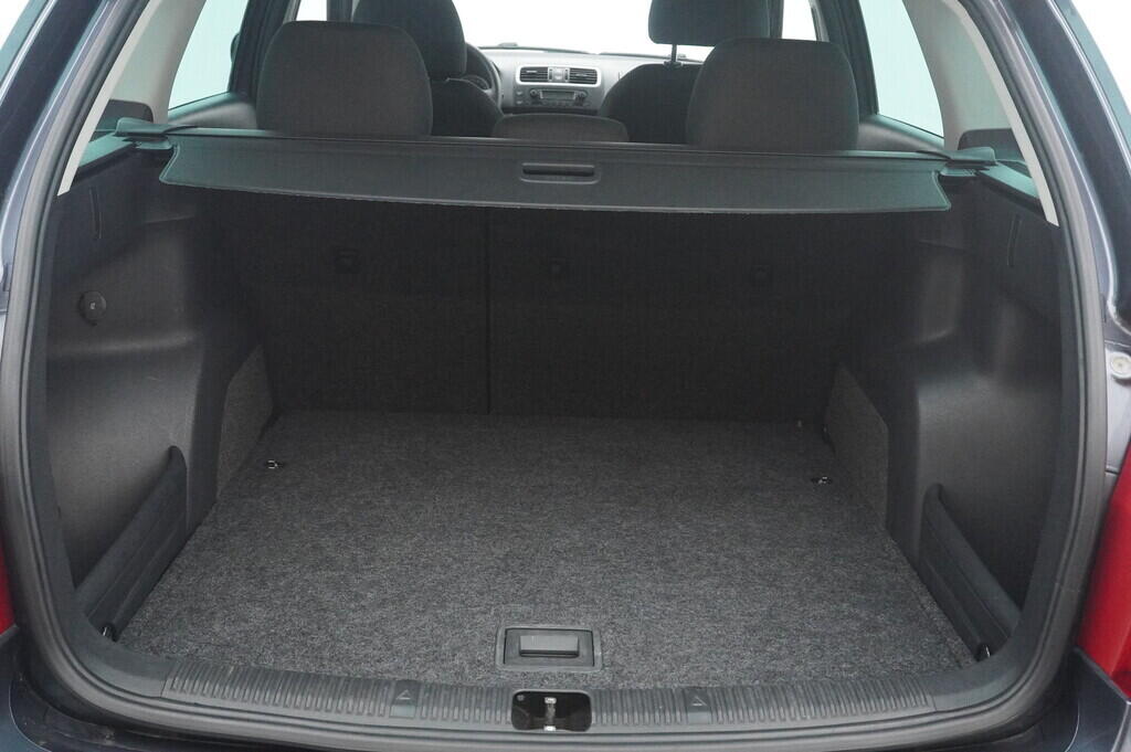 OV190V10053_36.webp_FABIA Elegance 1.6 16V 77 kW automat