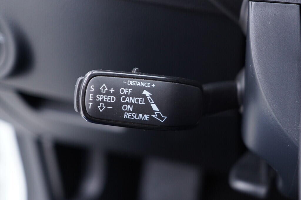 OV190V10055_27.webp_SUPERB L&K 2.0 TDI 147 kW automat, DPH