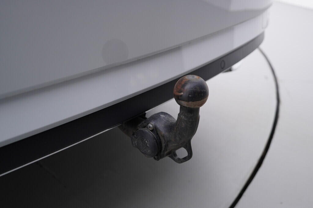 OV190V10055_49.webp_SUPERB L&K 2.0 TDI 147 kW automat, DPH