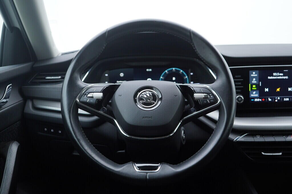 OV190V10056_27.webp_OCTAVIA Ambition 1.5 TSI 110 kW manuál, DPH