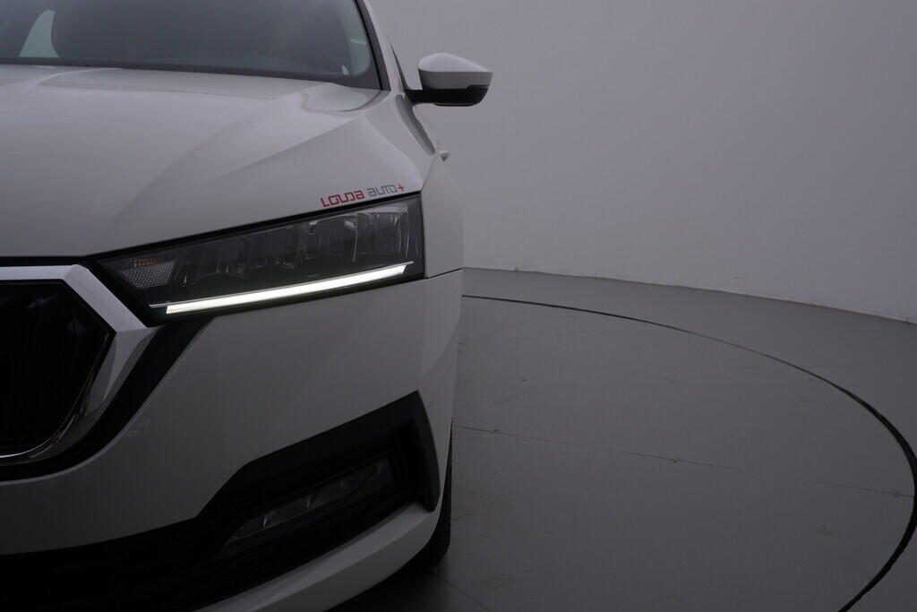 OV190V10056_41.webp_OCTAVIA Ambition 1.5 TSI 110 kW manuál, DPH