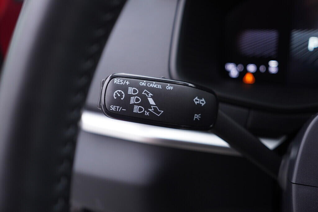 OV190V10057_23.webp_KAROQ Selection 1.5 TSI 110 kW automat, DPH