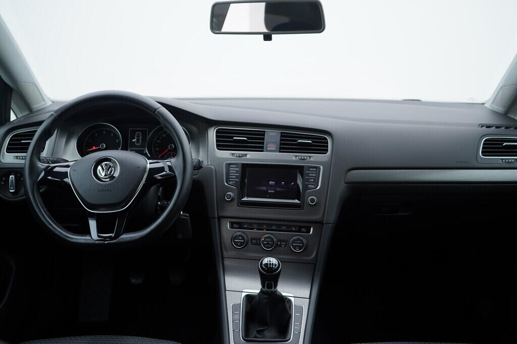 OV190V10073_27.webp_GOLF Comfortline 1.2 TSI 77 kW manuál