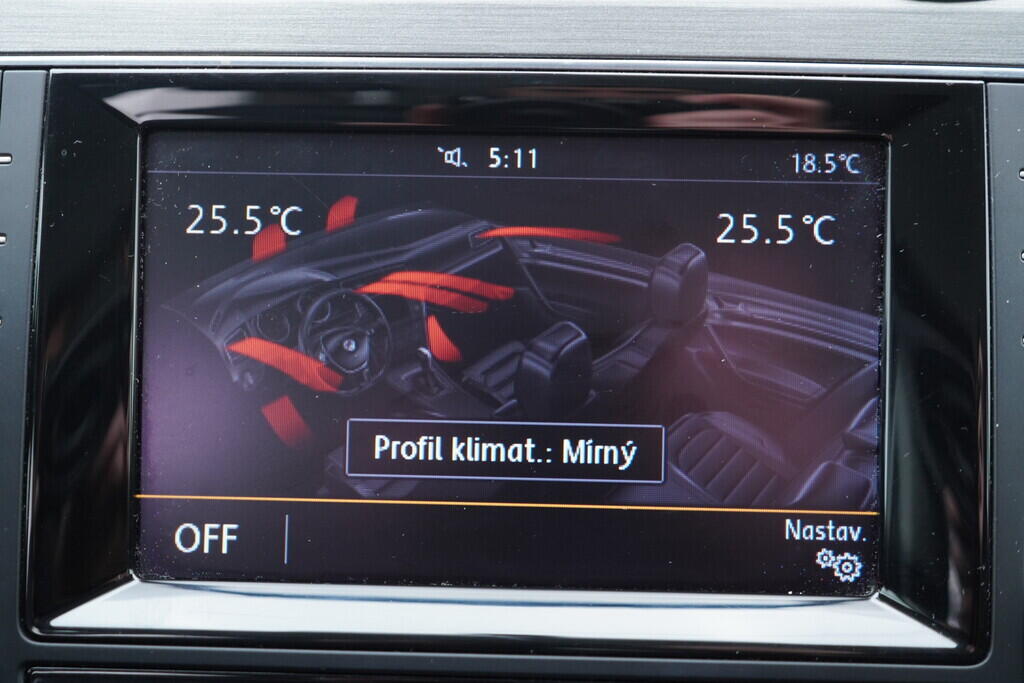 OV190V10073_32.webp_GOLF Comfortline 1.2 TSI 77 kW manuál