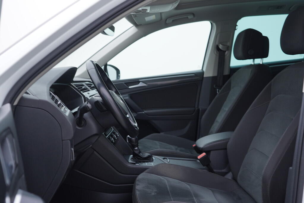 OV190V10074_23.webp_TIGUAN Carat 1.4 TSI 110 kW automat