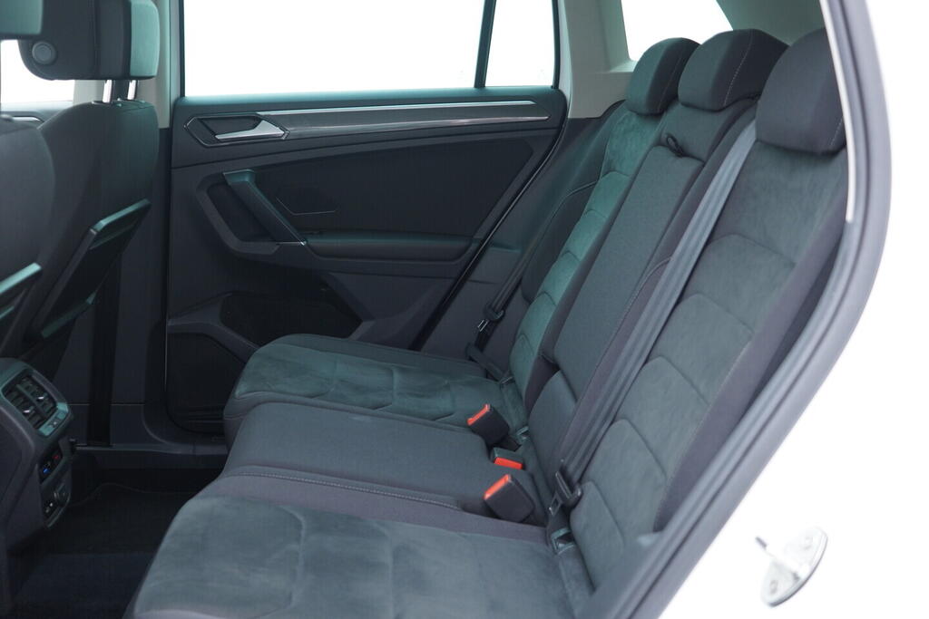 OV190V10074_37.webp_TIGUAN Carat 1.4 TSI 110 kW automat