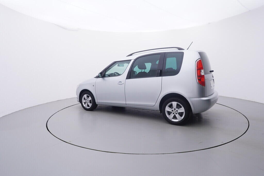 OV190V10076_12.webp_ROOMSTER Ambition 1.2 TSI 63 kW manuál