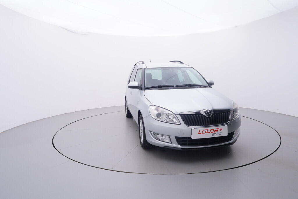 OV190V10076_17.webp_ROOMSTER Ambition 1.2 TSI 63 kW manuál