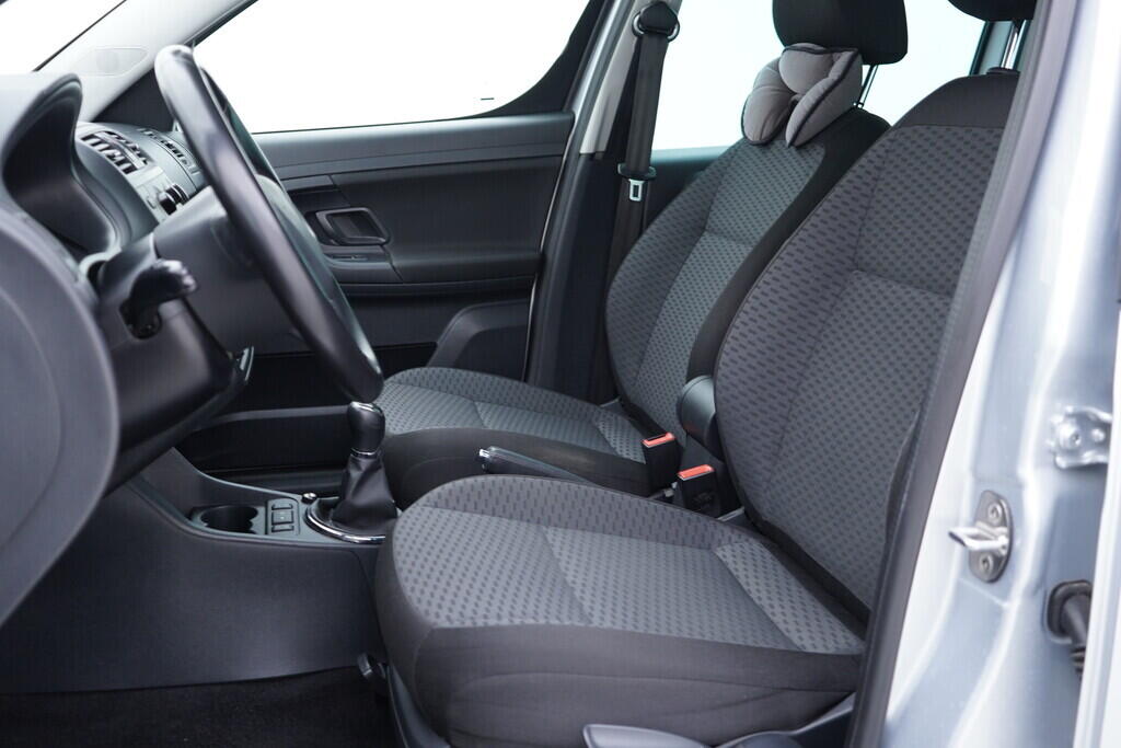 OV190V10076_22.webp_ROOMSTER Ambition 1.2 TSI 63 kW manuál