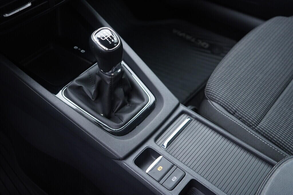 OV190V10091_32.webp_OCTAVIA Ambition 2.0 TDI 85 kW manuál, DPH