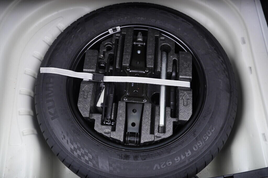 OV190V10091_38.webp_OCTAVIA Ambition 2.0 TDI 85 kW manuál, DPH