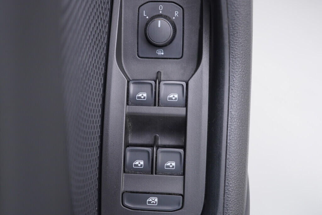 OV190V10092_20.webp_OCTAVIA Ambition 2.0 TDI 85 kW manuál, DPH