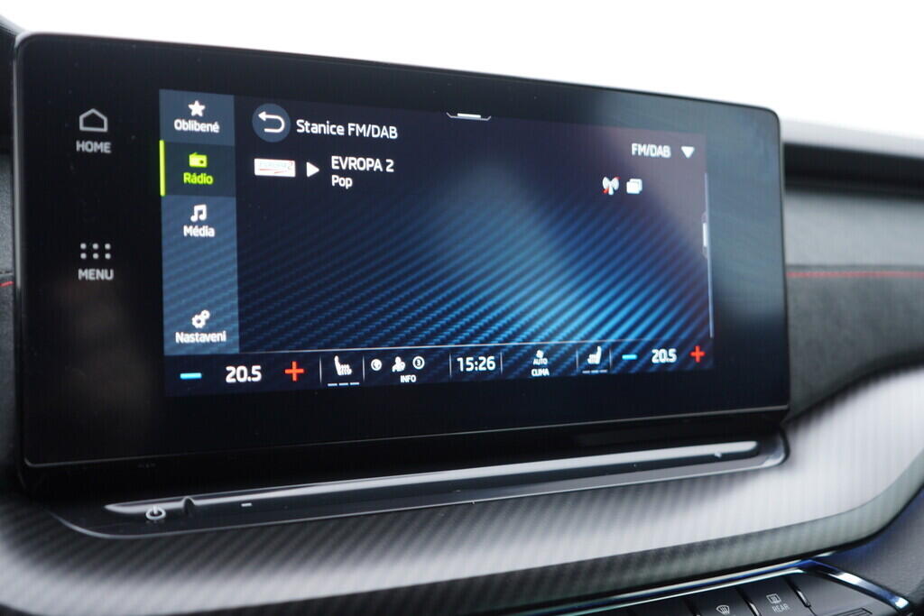 OV190V10093_30.webp_OCTAVIA RS 2.0 TSI 180 kW automat, DPH