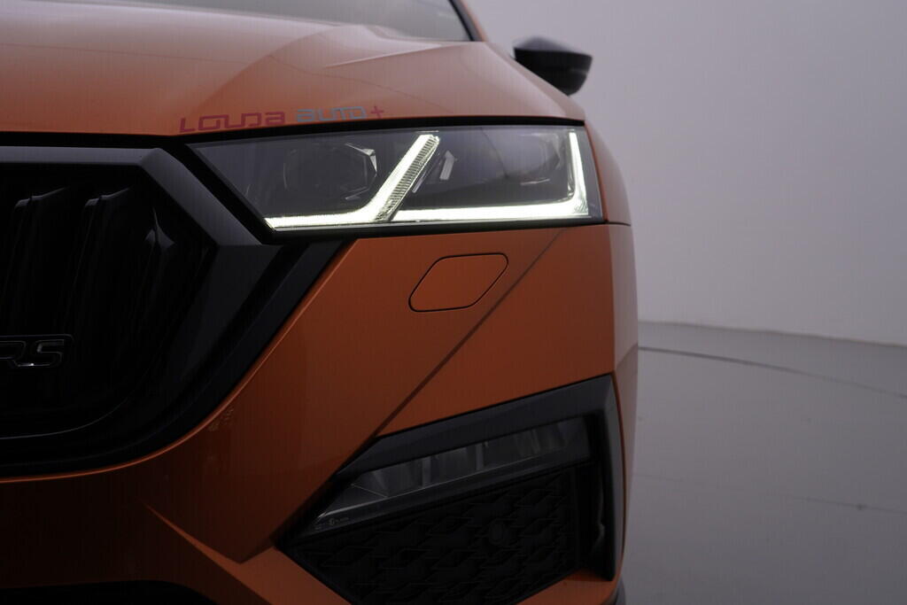 OV190V10093_48.webp_OCTAVIA RS 2.0 TSI 180 kW automat, DPH