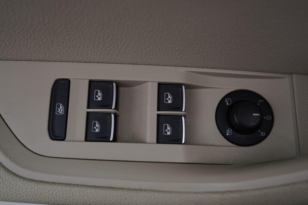 OV190V10094_20.webp_SUPERB L&K 2.0 TSI 162 kW automat