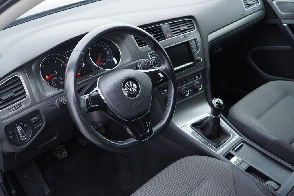 OV190V10097_22.webp_GOLF Comfortline 1.4 TSI 90 kW manuál