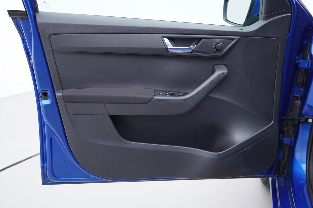 OV190V10105_19.webp_FABIA Style 1.0 TSI 81 kW manuál, DPH