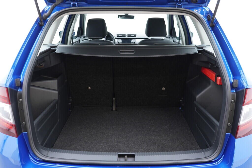 OV190V10105_34.webp_FABIA Style 1.0 TSI 81 kW manuál, DPH