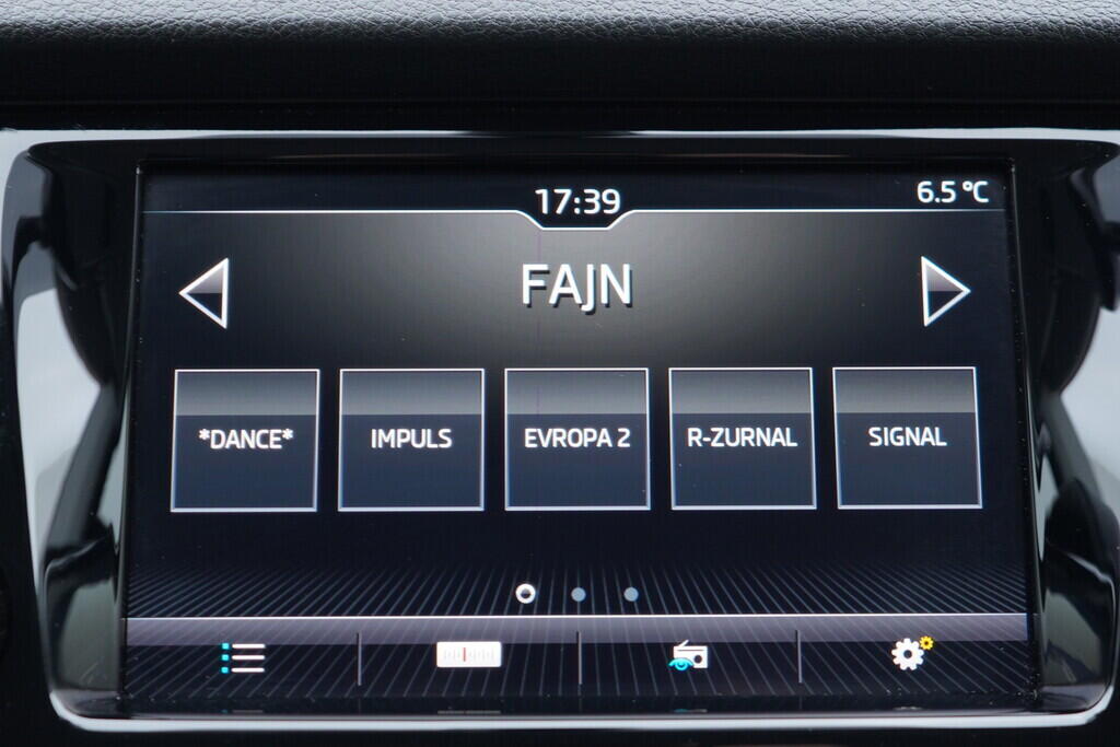 OV190V10107_27.webp_FABIA Style 1.0 TSI 81 kW manuál, DPH