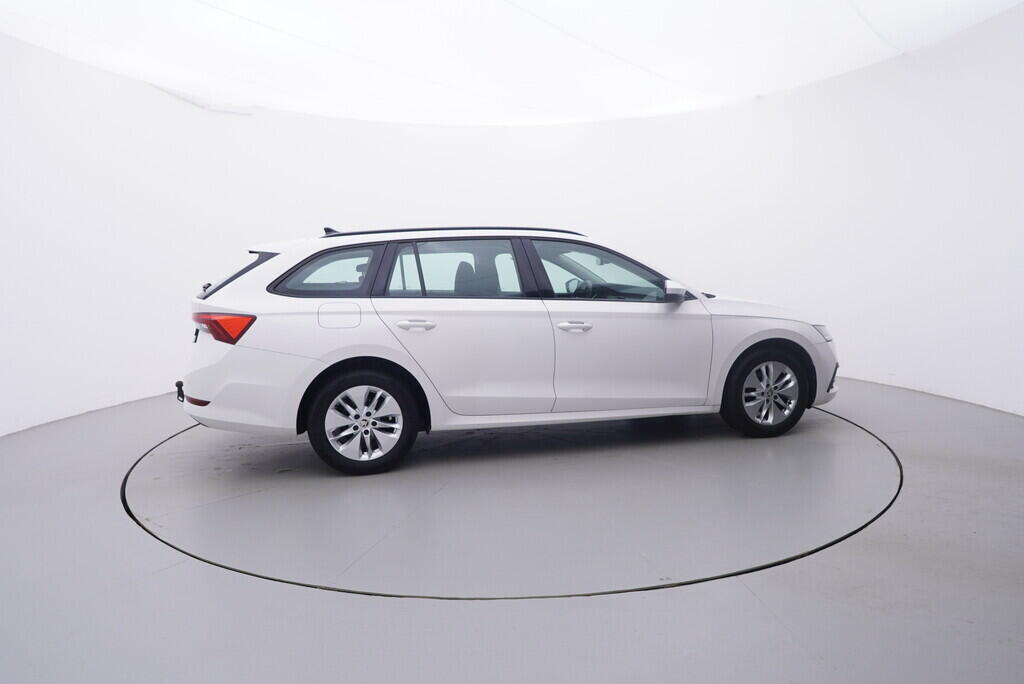 OV190V10108_15.webp_OCTAVIA Ambition 2.0 TDI 85 kW manuál, DPH