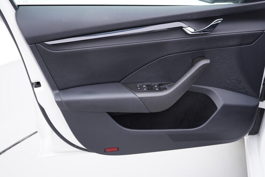 OV190V10108_19.webp_OCTAVIA Ambition 2.0 TDI 85 kW manuál, DPH