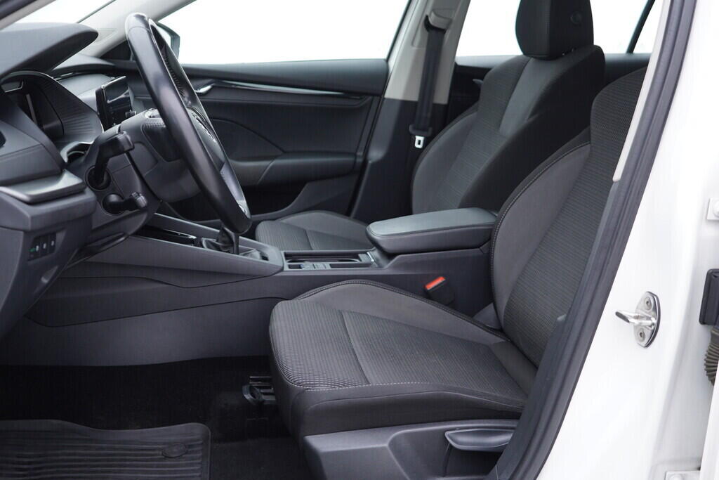 OV190V10108_22.webp_OCTAVIA Ambition 2.0 TDI 85 kW manuál, DPH