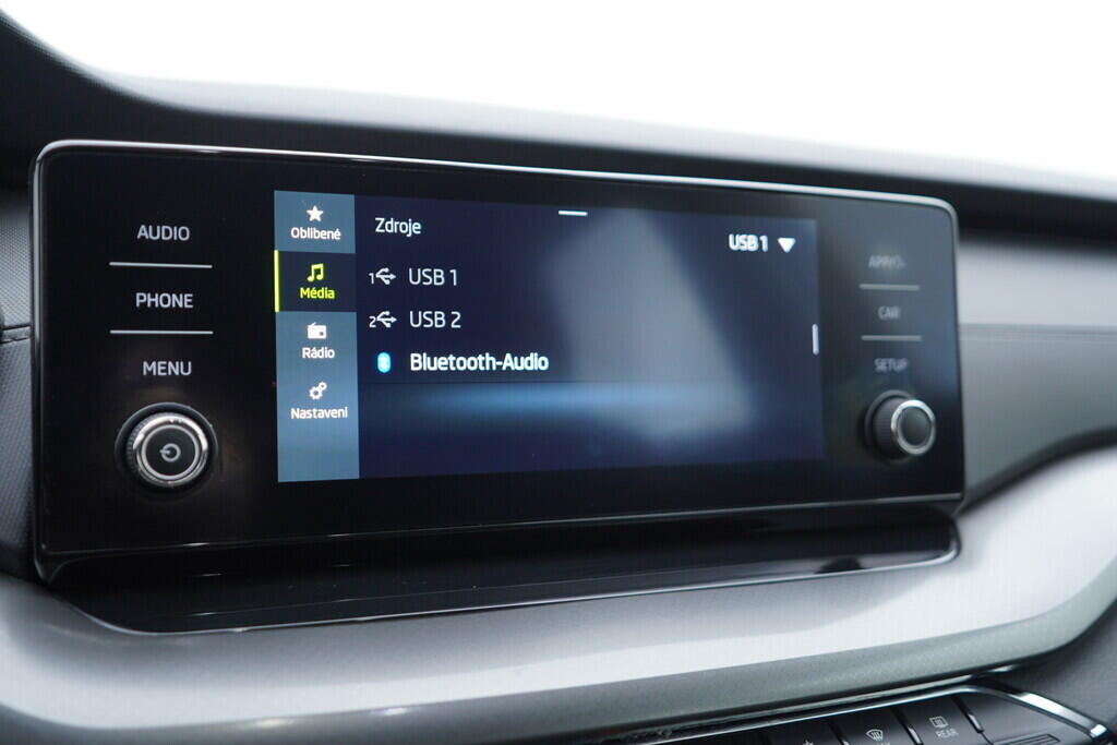 OV190V10108_30.webp_OCTAVIA Ambition 2.0 TDI 85 kW manuál, DPH