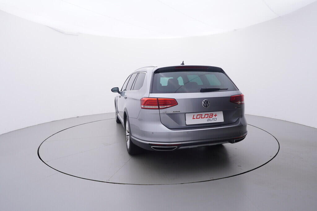 OV190V10110_13.webp_PASSAT ALLTRACK 2.0 TDI 140 kW automat, DPH