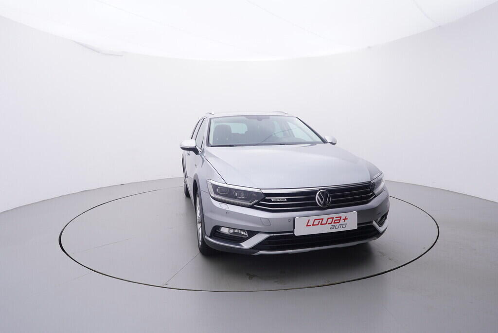 OV190V10110_17.webp_PASSAT ALLTRACK 2.0 TDI 140 kW automat, DPH