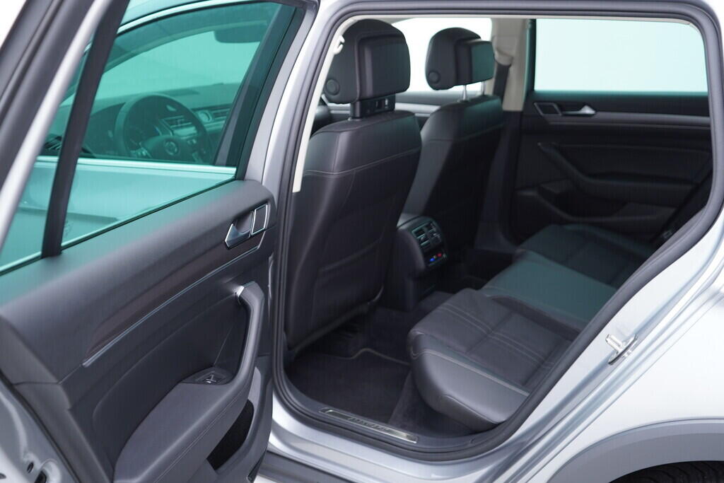 OV190V10110_37.webp_PASSAT ALLTRACK 2.0 TDI 140 kW automat, DPH