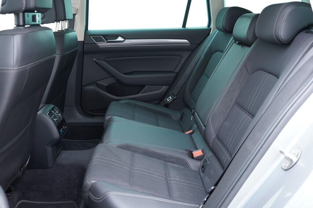 OV190V10110_39.webp_PASSAT ALLTRACK 2.0 TDI 140 kW automat, DPH