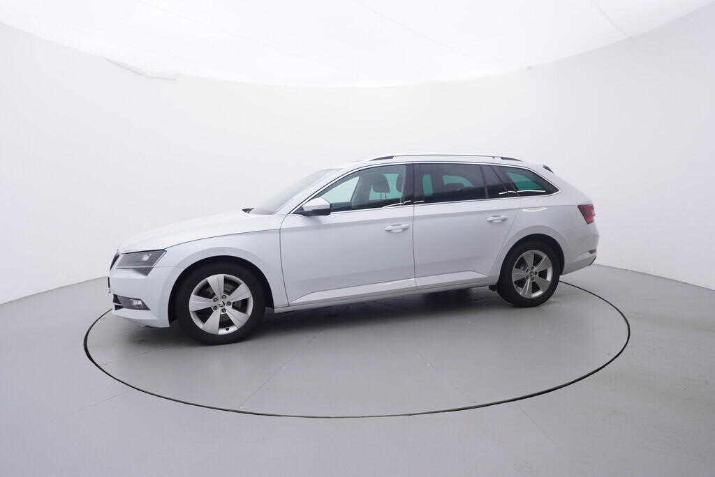 OV190V10112_11.webp_SUPERB Style 2.0 TDI 140 kW automat