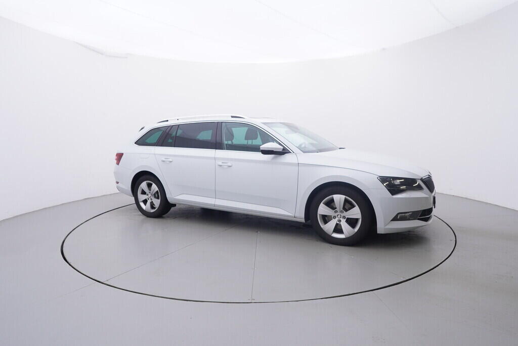 OV190V10112_16.webp_SUPERB Style 2.0 TDI 140 kW automat