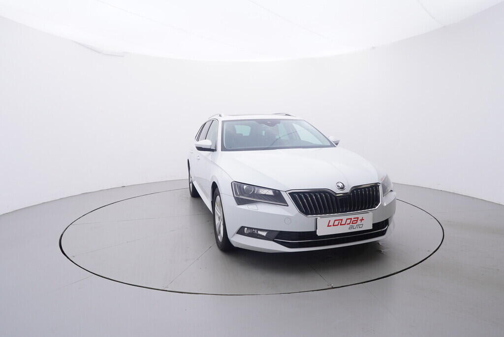 OV190V10112_17.webp_SUPERB Style 2.0 TDI 140 kW automat