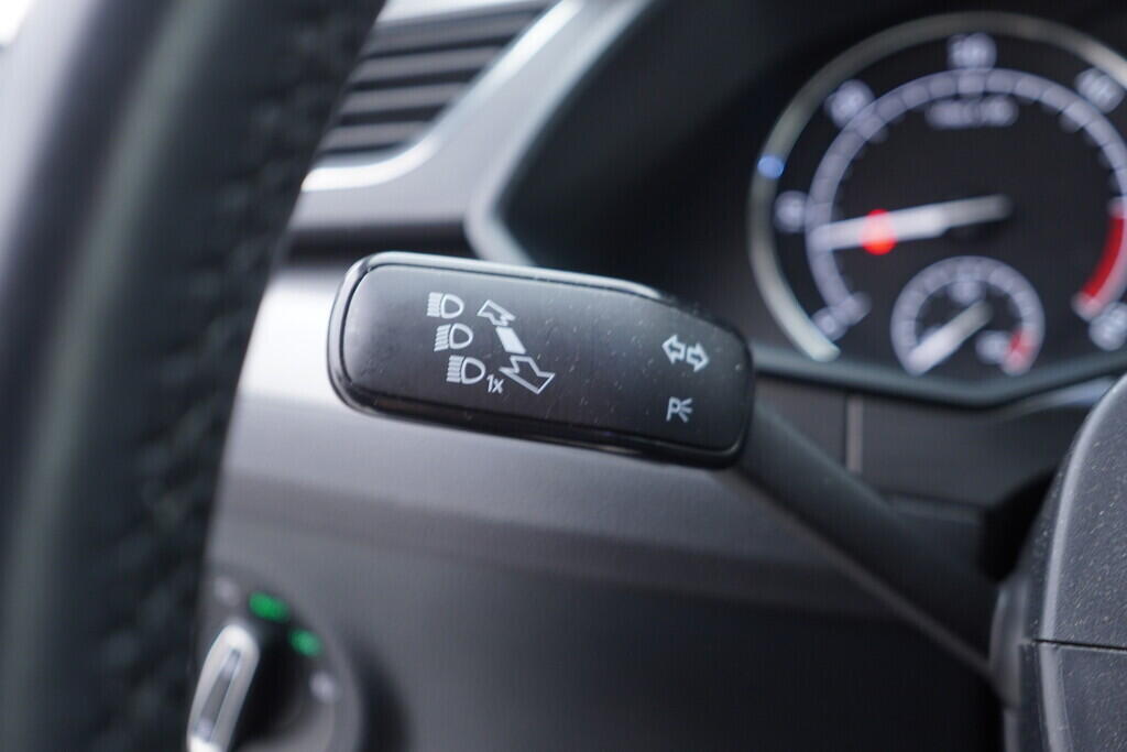 OV190V10112_24.webp_SUPERB Style 2.0 TDI 140 kW automat