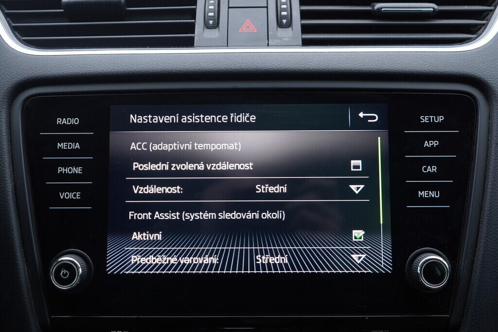 OV190V10113_30.webp_OCTAVIA Style Extra 2.0 TDI 110 kW automat