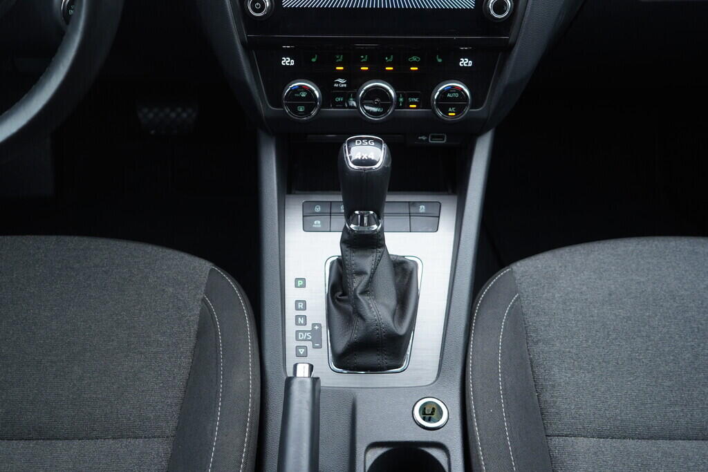 OV190V10113_34.webp_OCTAVIA Style Extra 2.0 TDI 110 kW automat