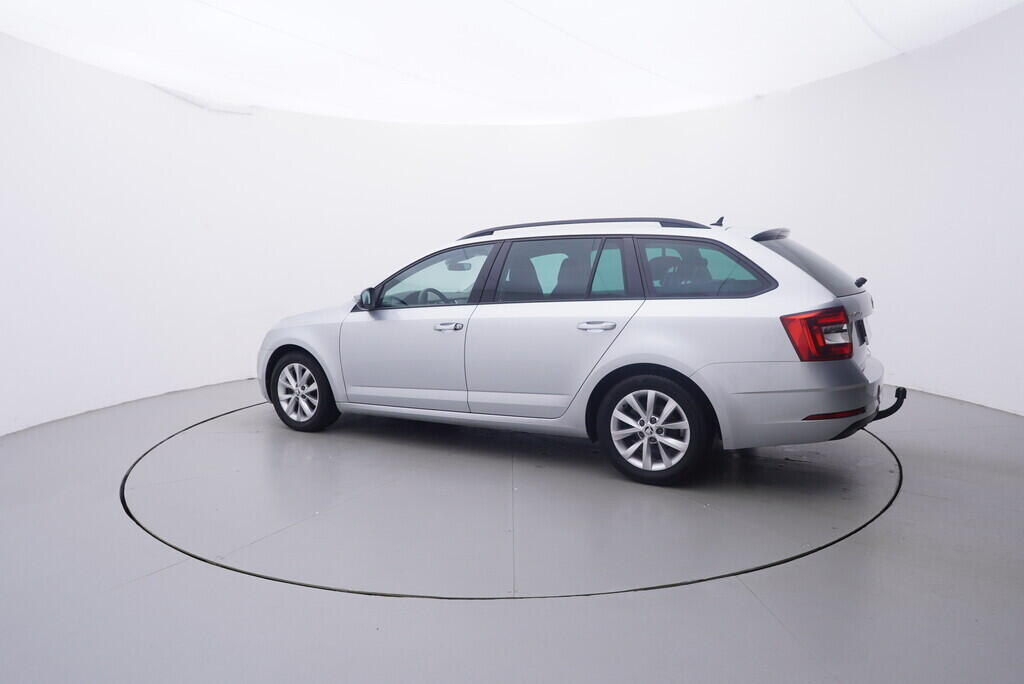OV190V10114_12.webp_OCTAVIA Ambition 1.6 TDI 85 kW automat