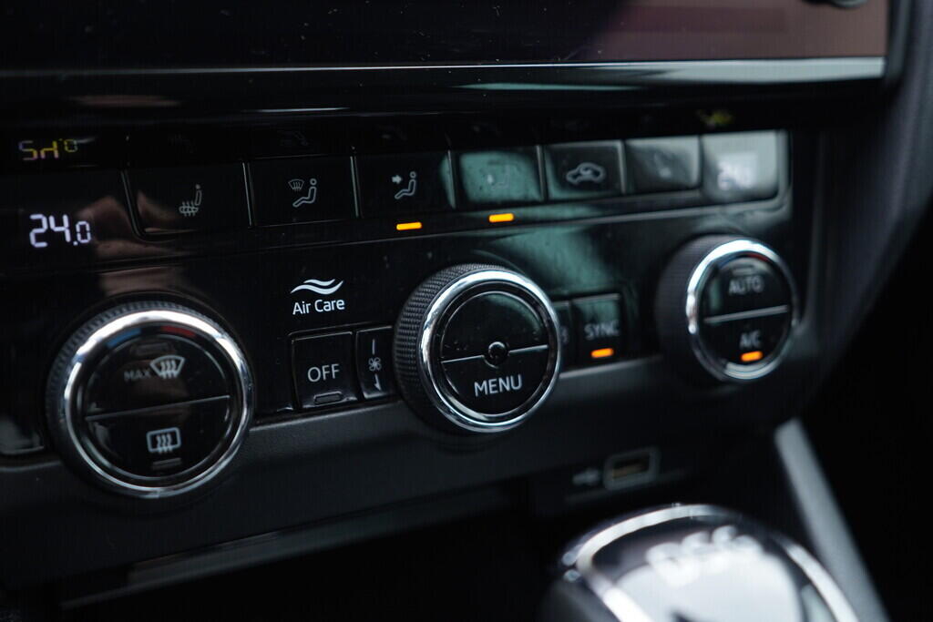 OV190V10114_32.webp_OCTAVIA Ambition 1.6 TDI 85 kW automat