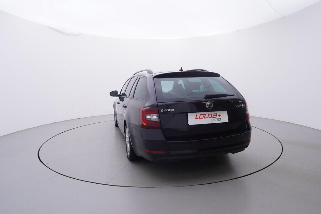 OV190V10115_13.webp_OCTAVIA Ambition DRIVE 1.5 TSI 110 kW automat
