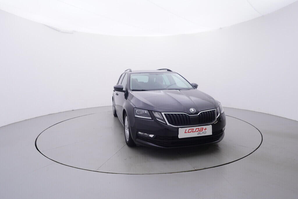 OV190V10115_17.webp_OCTAVIA Ambition DRIVE 1.5 TSI 110 kW automat