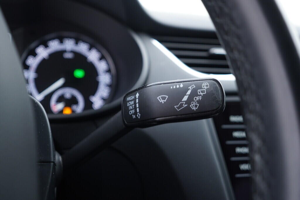 OV190V10115_24.webp_OCTAVIA Ambition DRIVE 1.5 TSI 110 kW automat