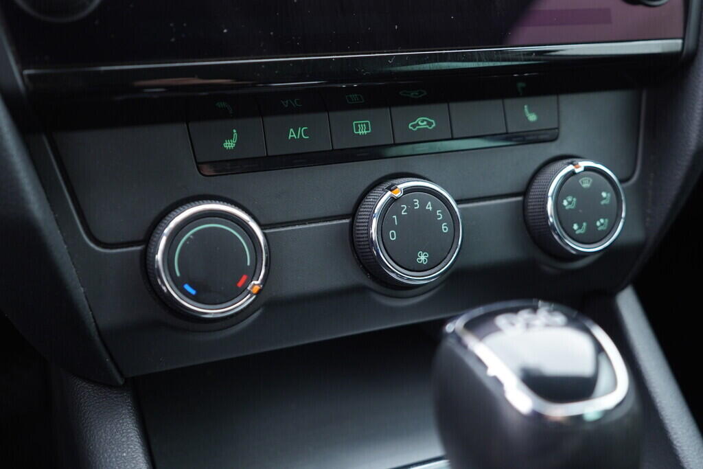 OV190V10115_31.webp_OCTAVIA Ambition DRIVE 1.5 TSI 110 kW automat