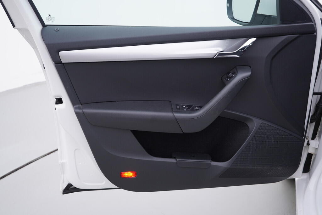 OV190V10117_19.webp_OCTAVIA Elegance 1.4 TSI 103 kW automat